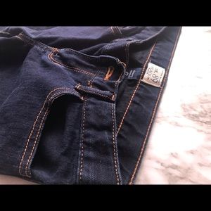 Dark blue skinny stretchy jeans